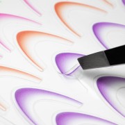 gradientowe-naklejki-samoprzylepne-na-paznokciefrenchombrefrancuska-linia-usmiechu-24szt-mix-kolorow (2).jpg