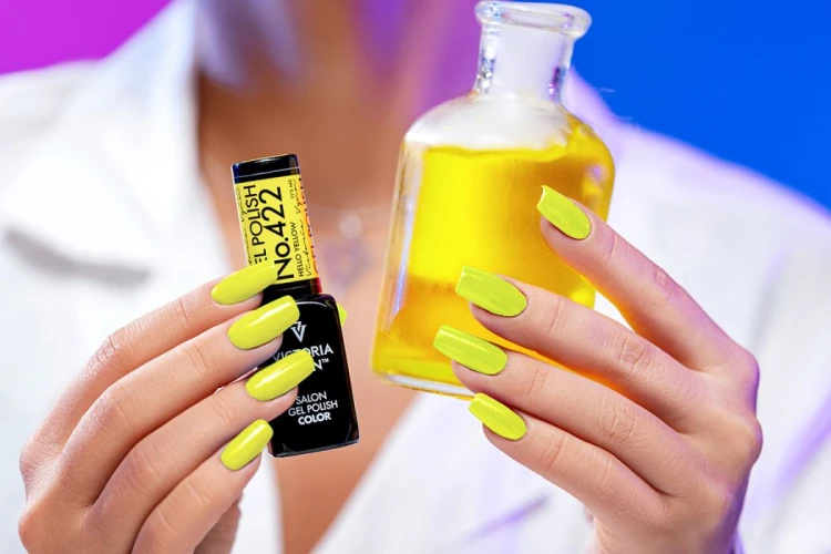 stylizacja_paznokci_lakier_hybrydowy_gel_polish_422_hello_yellow_23bf.jpg