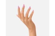 Stylizacja manicure wykonana na długich paznokciach z użyciem lakieru hybrydowego gel polish "Dazzle pink 251" 8 ml Victoria Vynn. Jasno fioletowy odcień lakieru hybrydowego. Szare tło.