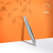 Staleks pęseta do brwi EXPERT 10 type 3 (szeroka skośna) TE-10/3. Pomarańczowe tło.