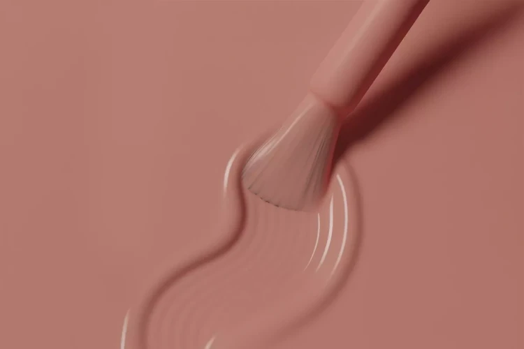 Victoria Vynn Rubber Mega Base "Cover Tan" baza do nadbudowy 8 ml. Kolor bazy rozmazany pędzelkiem.