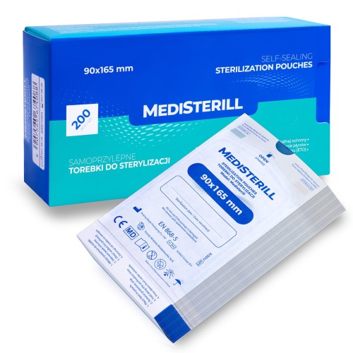 Medisterill  samoprzylepne torebki do sterylizacji 90x165 mm.  W centralnej części zdjęcia białe torebki z niebieskim akcentem, ułożone luzem. W tle opakowanie kartonowe w kolorach niebieskich. Białe tło.